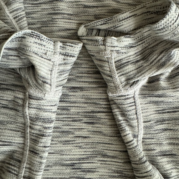 Lululemon short sleeve top - Picture 9 of 11